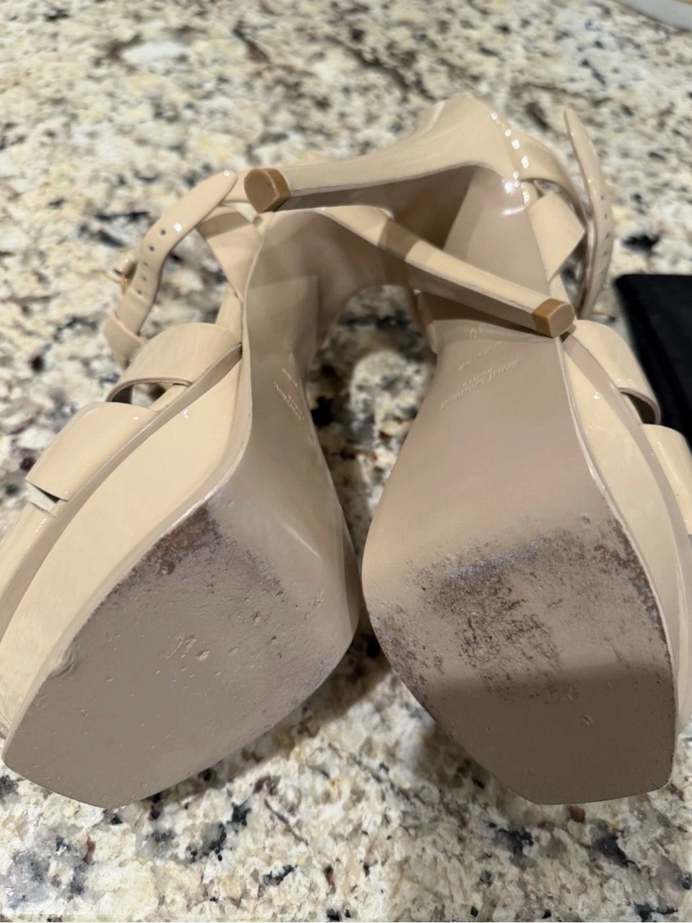 Saint Laurent Nude Patent Leather Strappy Sandals - Picture 4 of 5